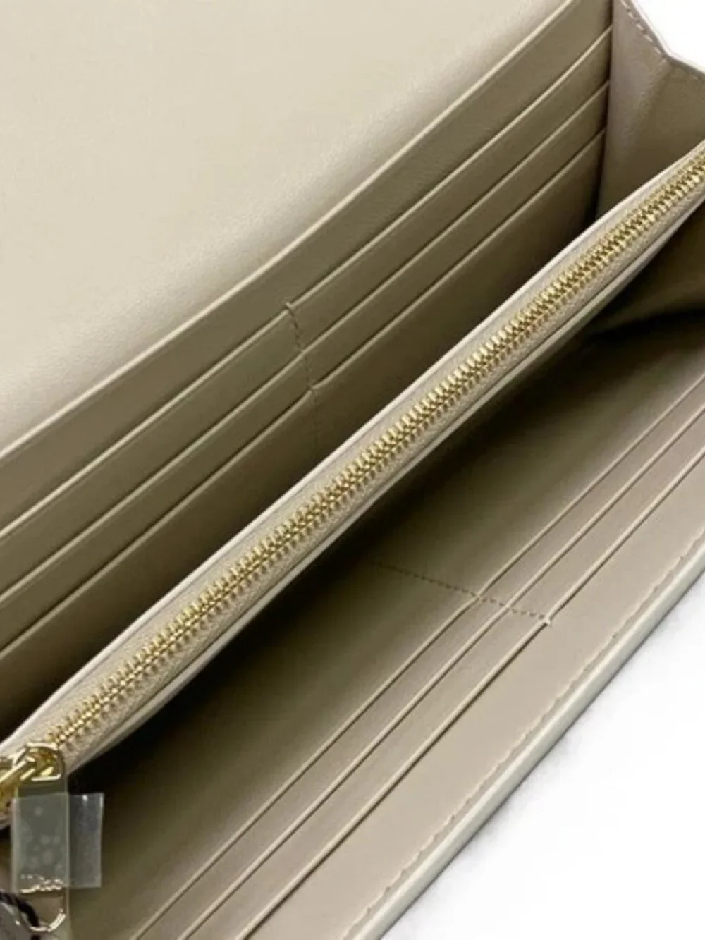 DIOR/ChristianDior Cannage Stitch S4608OSQM73UU Beige Leather Long Wallet